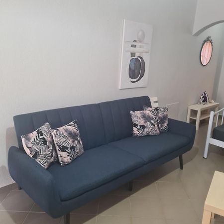 Makis Apartments Touzla Офринио Экстерьер фото
