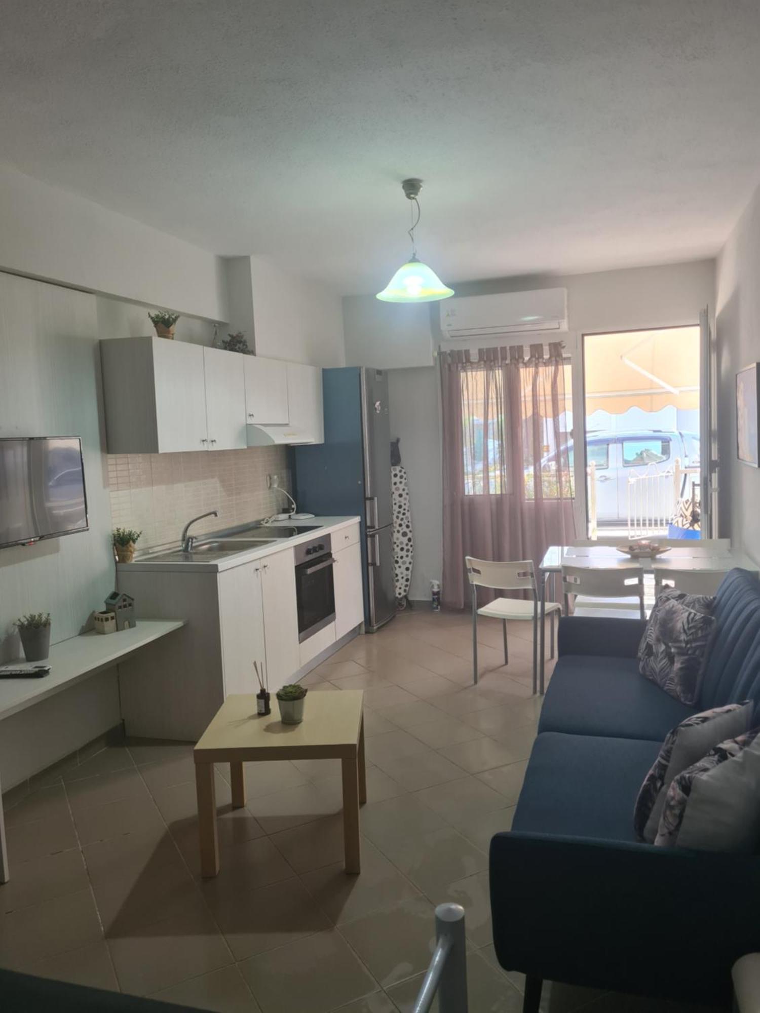 Makis Apartments Touzla Офринио Экстерьер фото