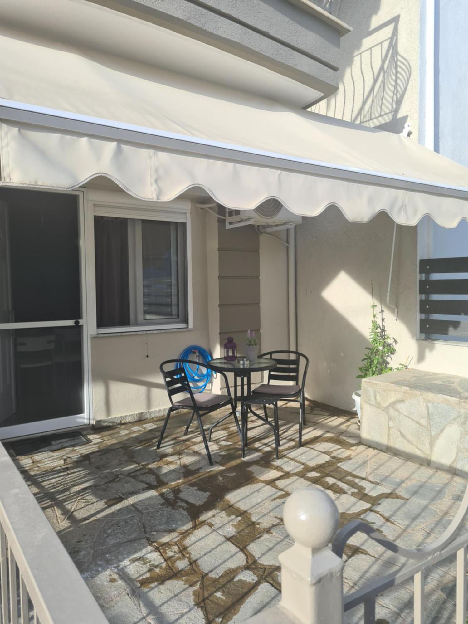 Makis Apartments Touzla Офринио Экстерьер фото